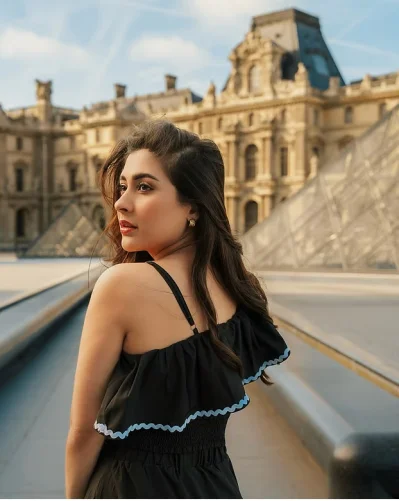 গত ২৩ মে মেরিল–প্রথম আলো পুরস্কারের ২৬তম আসরে ‘প্রিয় মালতী’ সিনেমার জন্য জোড়া পুরস্কার জিতেছেন তিনি। সমালোচক ও তারকা জরিপ দুই বিভাগেই হয়েছেন সেরা অভিনেত্রী। ছবি: অভিনেত্রীর ফেসবুক থেকে নেওয়া