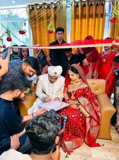 বিয়ে করলেন ফারহান সাদিক