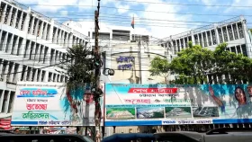 চট্টগ্রাম ওয়াসা ভবনে দুদকের অভিযান, নথি জব্দ