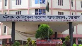 সীতাকুণ্ডে গলায় ছুরিকাঘাতে আহত ৭ বছরের সেই শিশুটির মৃত্যু