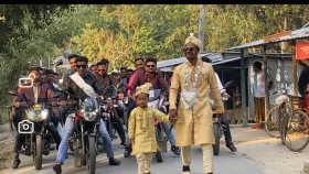 ভালোবেসে বিয়ের ৫ বছর পর সন্তান নিয়ে বরযাত্রা!