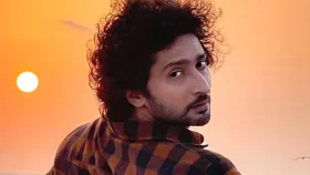 মেরুদণ্ড ভেঙে শয্যাশায়ী অভিনেতা