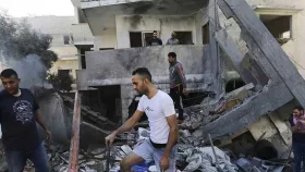 গাজায় ইসরায়েলি হামলায় শিশুসহ নিহত ৪৯