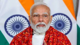 সব শিক্ষাপ্রতিষ্ঠানে ১৭ দিন ধরে চলবে মোদির বায়োপিক