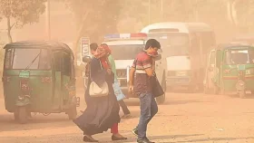 ঢাকার বায়ু আজও ‘খুবই অস্বাস্থ্যকর’