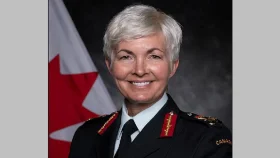 প্রথম নারী প্রতিরক্ষা প্রধান পেল কানাডা