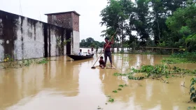 ৭ নদীর পানি বিপৎসীমার ওপরে, বন্যা পরিস্থিতি আরও অবনতির শঙ্কা