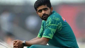 রোহিতকে ছাড়িয়ে টি-টোয়েন্টির নতুন সম্রাট বাবর