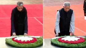 শহীদ বুদ্ধিজীবী স্মৃতিসৌধে রাষ্ট্রপতি-প্রধান উপদেষ্টার শ্রদ্ধা