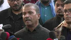 তরুণদের আত্মত্যাগ কোনোভাবেই যেন নষ্ট না হয়: আসিফ নজরুল