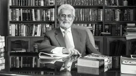 উপদেষ্টা হাসান আরিফের মৃত্যুতে রাষ্ট্রীয় শোক আজ