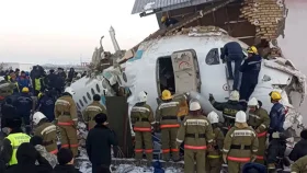 কাজাখস্তানে উড়োজাহাজ বিধ্বস্ত: অন্তত ৪০ জন নিহত