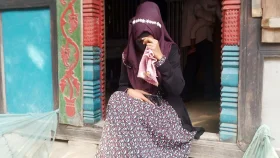 বিয়ের দাবিতে প্রেমিকা অনশনে, পালিয়ে গেছে প্রেমিক