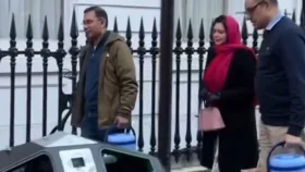 লন্ডন হাসপাতালে ছেলের বাসায় তৈরি খাবার খাচ্ছেন খালেদা জিয়া