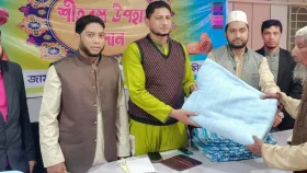 সাতক্ষীরায় জামায়াতে ইসলামীর উদ্যোগে শীত বস্ত্র বিতরণ