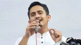 এনসিপি থার্ড পার্টি বা পোষা  বিরোধী দল হবে না: সারজিস