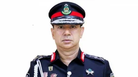 সাবেক র‌্যাব মহাপরিচালক হারুনের বিরুদ্ধে গ্রেপ্তারি পরোয়ানা