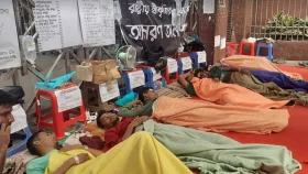 পঞ্চম দিনেও অনশনে অনড় তিতুমীর শিক্ষার্থীরা