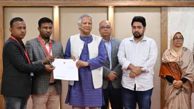 জুলাই আন্দোলনে আহত ও শহীদ পরিবারকে সহায়তা প্রদান শুরু