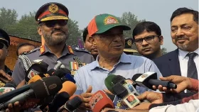 ডেভিল হান্টে কাঙ্খিত অস্ত্র উদ্ধার হয়নি: স্বরাষ্ট্র উপদেষ্টা