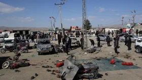 পাকিস্তানে গাড়িতে বোমা বিস্ফোরণ, নিহত ১১