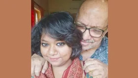 ভালোবাসা দিবসে গার্ল ফ্রেন্ডের ছবি প্রকাশ করলেন কবীর সুমন