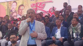 গণতন্ত্রকে প্রাতিষ্ঠানিক রূপ দিতে নির্বাচনই একমাত্র পথ: ফখরুল