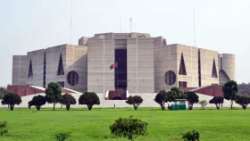 দুই মেয়াদের বেশি প্রধানমন্ত্রী চান না ৬৪ শতাংশ মানুষ