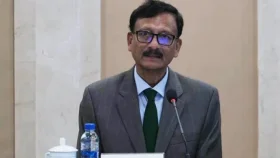 বাংলাদেশ-ভারত সম্পর্ক নির্দিষ্ট সরকারকেন্দ্রিক হওয়া উচিত নয়