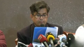 হাসিনাকে ফেরাতে ভারতের ওপর চাপ বাড়ছে: প্রেস সচিব