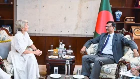 রোহিঙ্গা নিয়ে মিয়ানমার সরকার ও বিদ্রোহীদের সঙ্গে আলোচনা চলছে: জুলি বিশপ