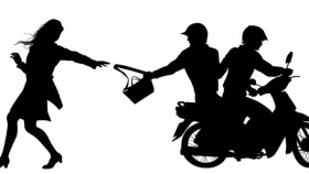 ছিনতাইকারীর হাত থেকে বাঁচবেন যেসব কৌশলে