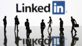 লিংকডইনে চাকরির ফাঁদ পেতে প্রতারণা এবং প্রতিকার