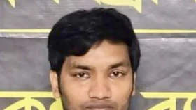 বগুড়ায় বাবা-ছেলে মিলে স্কুলছাত্রী ধর্ষণ, ছেলে গ্রেপ্তার