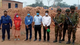 চাঁদপুরে সদরে ভেঙে গুঁড়িয়ে দেয়া হয়েছে ৩ অবৈধ ইটভাটা