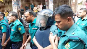 আতিকের অনুরোধে কাঠগড়ায় চেয়ার পেলেন কামাল