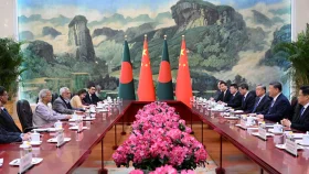 বেইজিংয়ে শি জিনপিং ও প্রধান উপদেষ্টার বৈঠক 