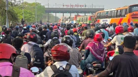 পদ্মা সেতু টোল প্লাজায় যানজট