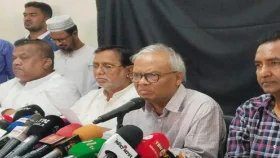 &lsquo;জামাই আদরে&rsquo; আ. লীগ নেতাদের আদালতে নেওয়া হচ্ছে : রিজভী