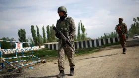 &lsquo;পাকিস্তানের বিরুদ্ধে যুদ্ধের প্রস্তুতি নিচ্ছে ভারত&rsquo;