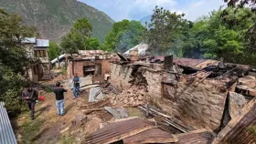 পাকিস্তানের গোলাবর্ষণে নিহত ভারতীয় সেনা