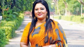 কণ্ঠশিল্পী মমতাজ গ্রেপ্তার