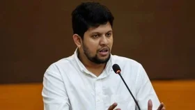 তথ্য উপদেষ্টার সঙ্গে ব্রিটিশ হাই কমিশনারের সাক্ষাৎ