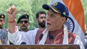 পাকিস্তানকে ট্রেলার দেখানো হয়েছে, আসল ছবি এখনো বাকি: রাজনাথ