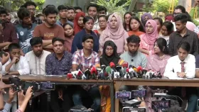 আবারও মাঠে নামার ঘোষণা সাত কলেজ শিক্ষার্থীদের