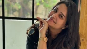 ক্যানসারে আক্রান্ত দীপিকা