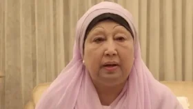 নেতাকর্মীদের সঙ্গে ঈদ উদযাপন করো: খালেদা জিয়া