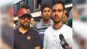 নির্বিঘ্ন ঈদযাত্রা নিশ্চিতে সচেষ্ট সরকার: উপদেষ্টা আসিফ