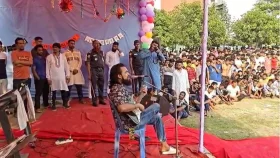 ঈদে মঞ্চ মাতালেন কারাবন্দী নোবেল