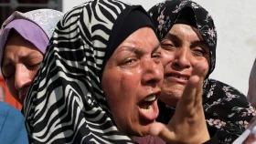 ক্ষুধার্ত ফিলিস্তিনিদের ওপর ইসরায়েলের হামলা, নিহত শতাধিক